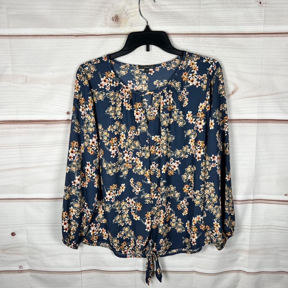 West Kei Top Womens Medium Gray Floral Blouse Keyhole Neck Tie Waist Pullover‎